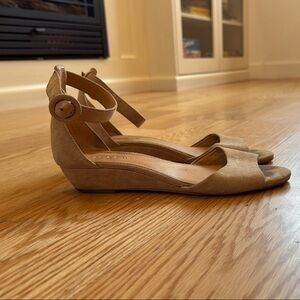 Women's Tan Ankle Strap Sandals